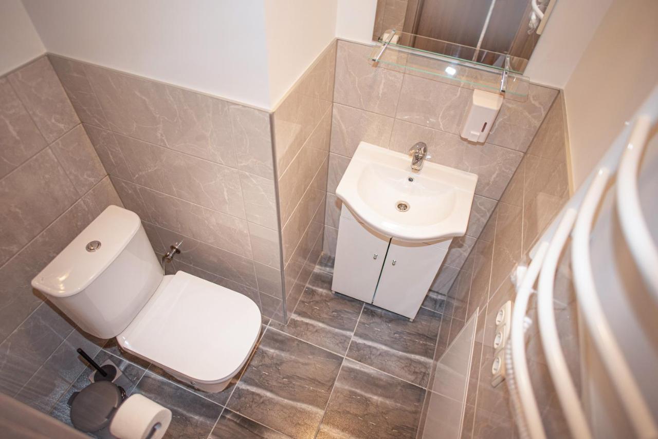 Lapiu Ola Apartment Utena Ngoại thất bức ảnh