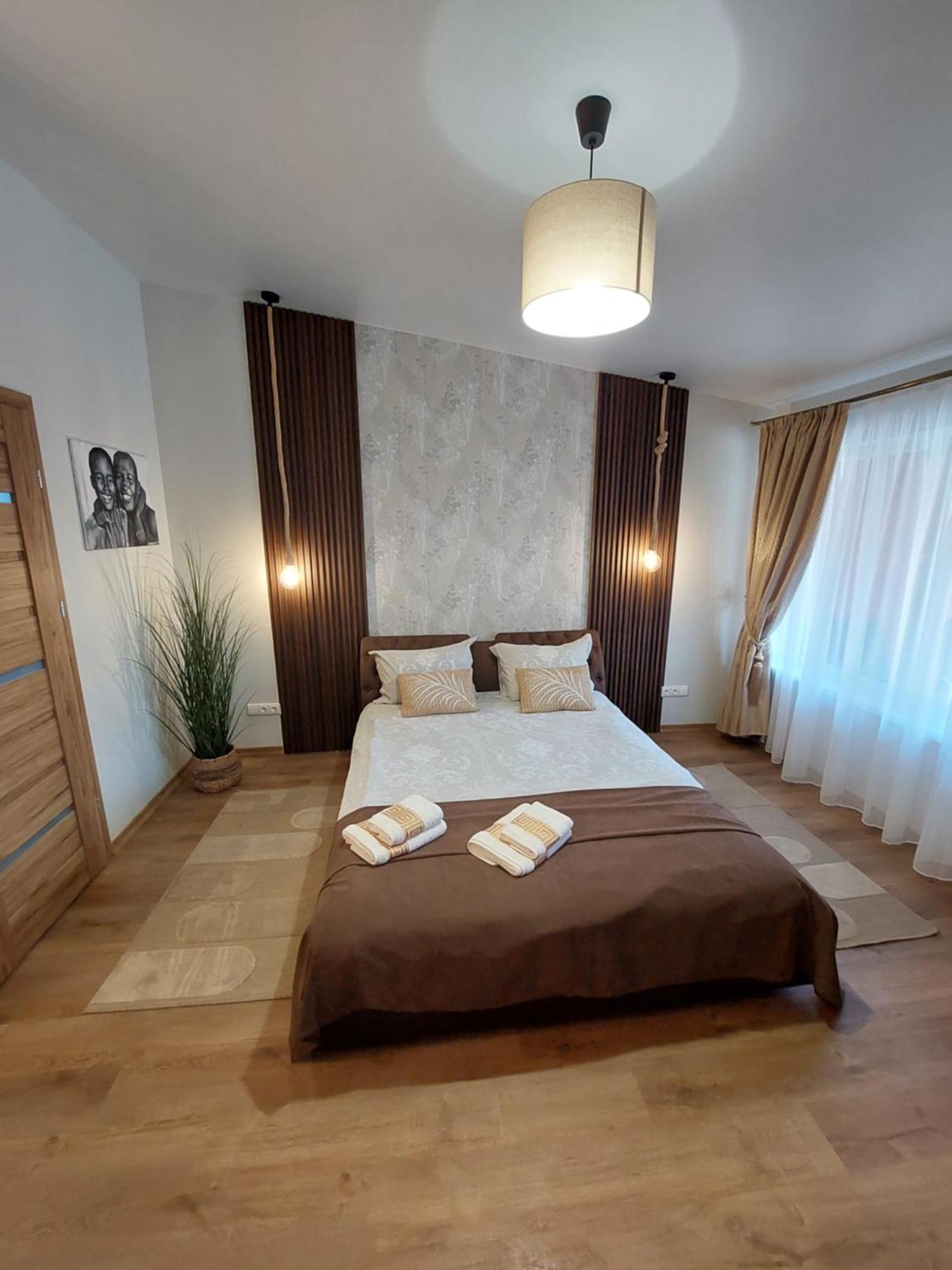 Lapiu Ola Apartment Utena Ngoại thất bức ảnh