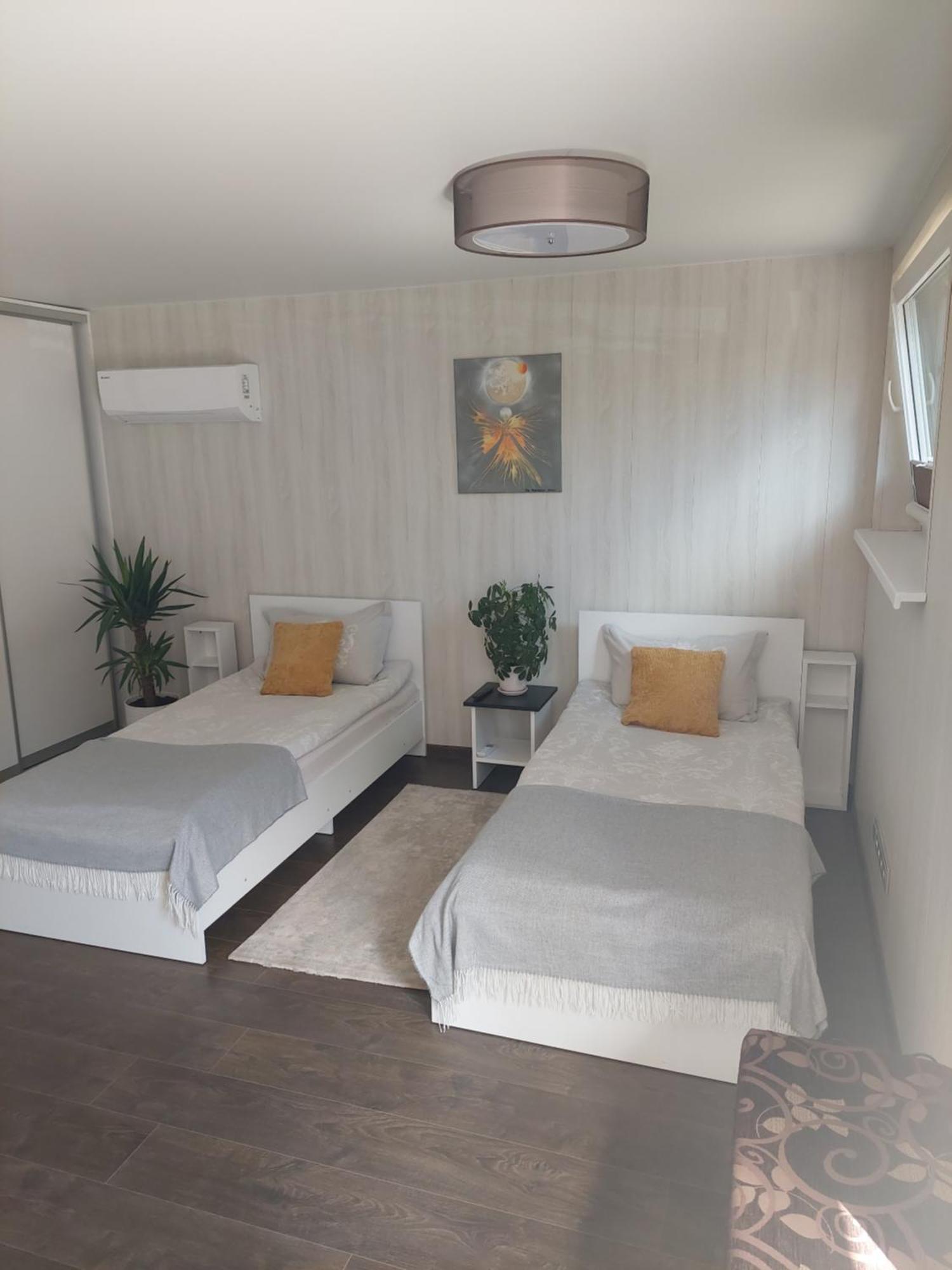 Lapiu Ola Apartment Utena Phòng bức ảnh